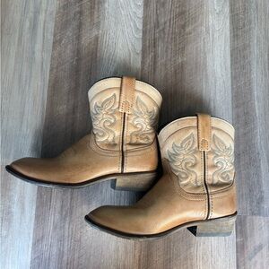 Dingo Western Cowboy Ankle Boots size 6.5